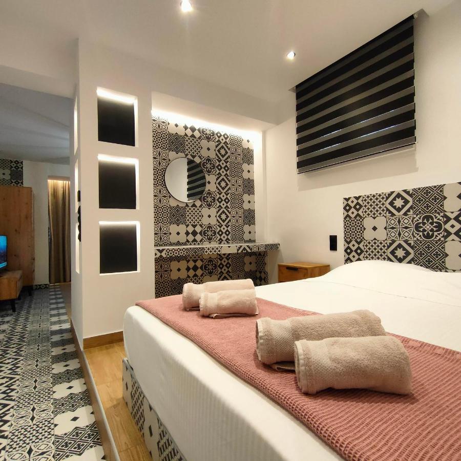 Gekas Premiun City Center Apartment Калампака Экстерьер фото